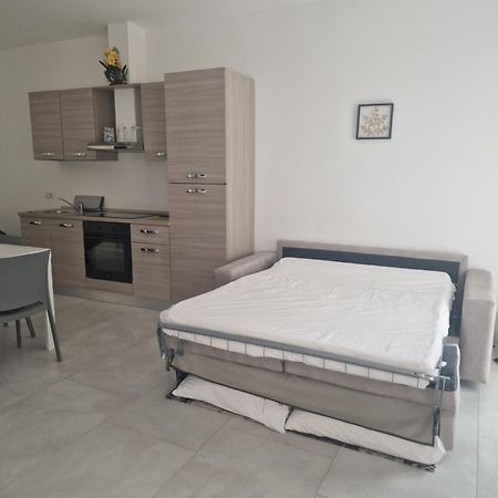 Apartamento Enissa Cislago Exterior foto