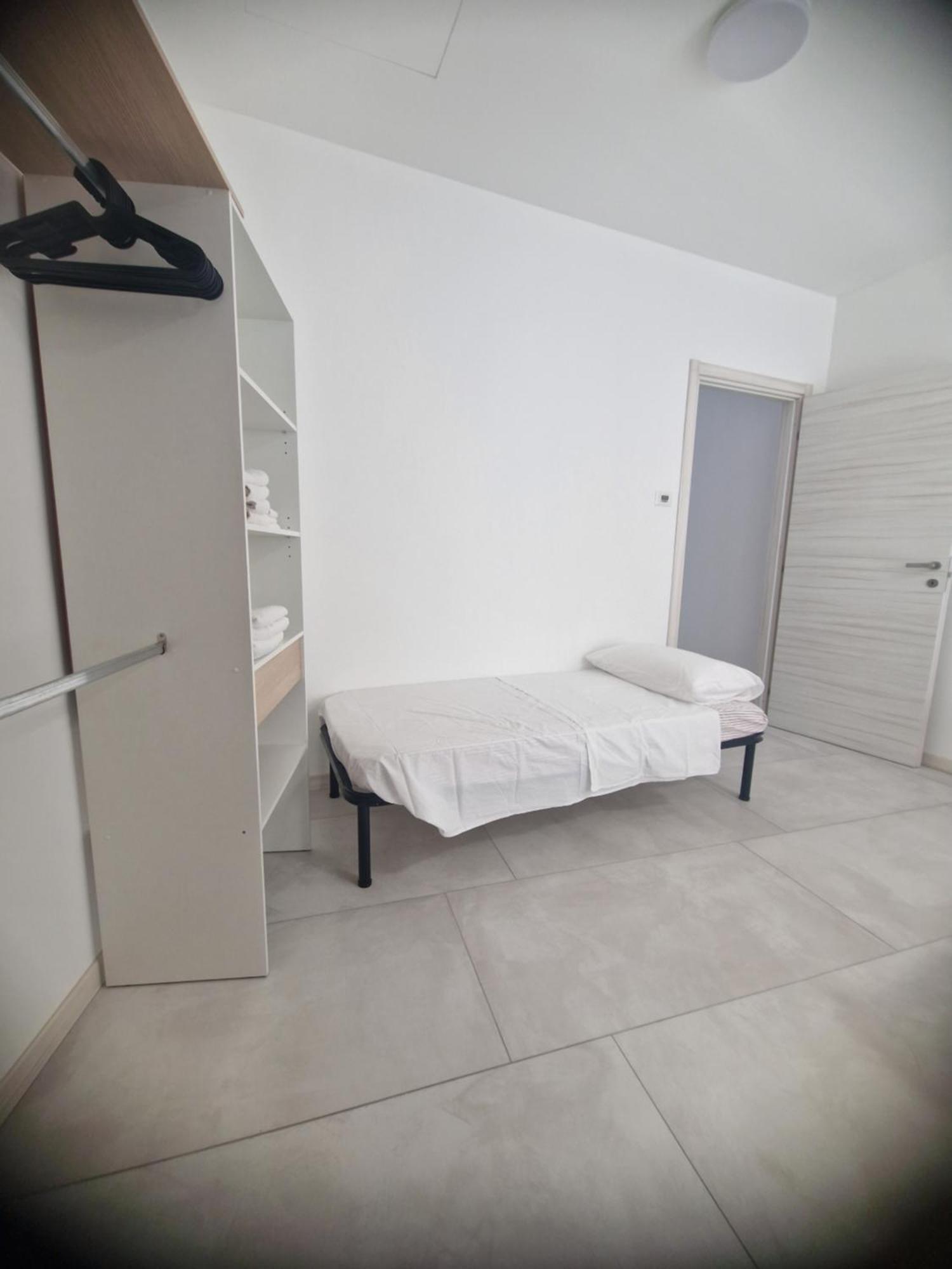 Apartamento Enissa Cislago Exterior foto